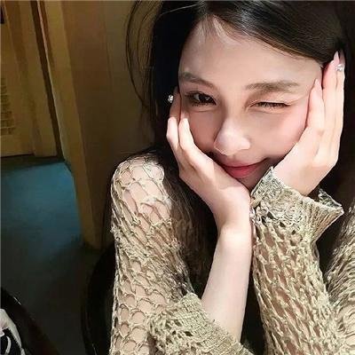 远山淡影